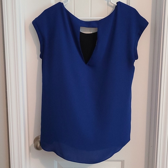 Reversible Blue/Black Shirt - Picture 2 of 3